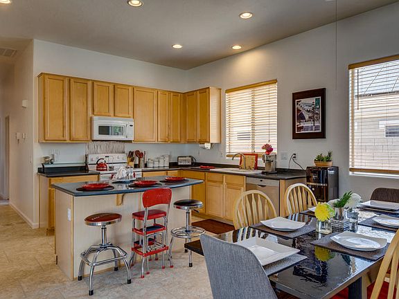 4th image of 4934 E Indian Wells Dr