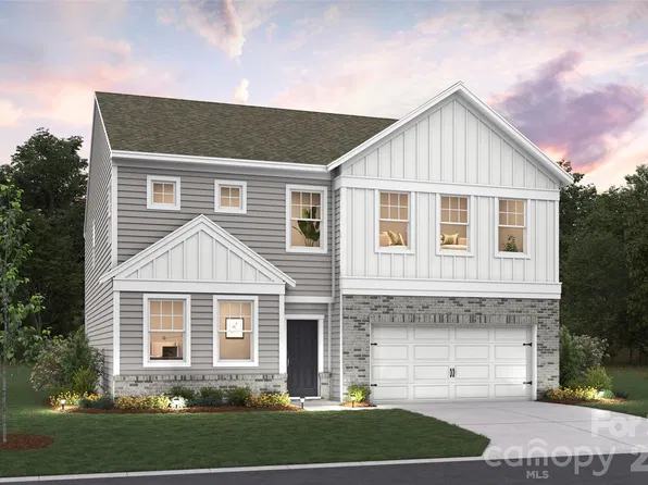 112 Maple Valley St, Statesville, NC 28677