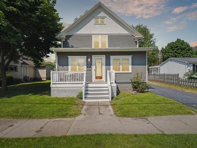 103 N West St, Fenton, MI, 48430