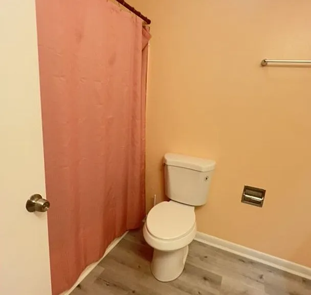 1208 Pinegrove Dr #D — Photo 12