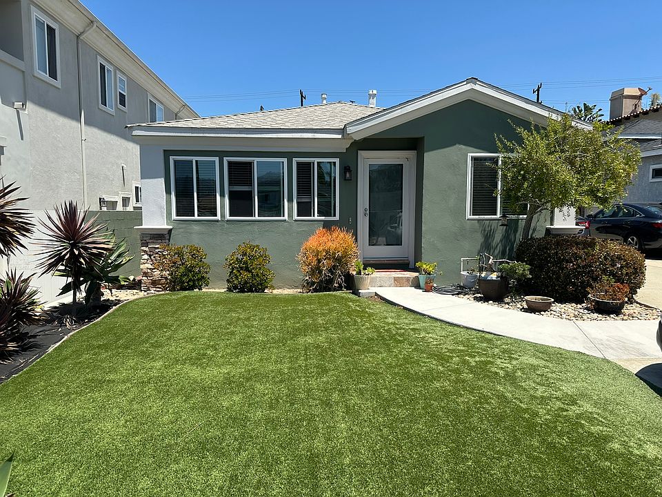 1st image of 1015 Avenue A