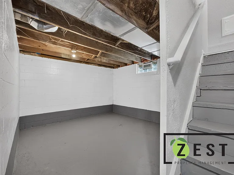 20056 Barlow St — Photo 23