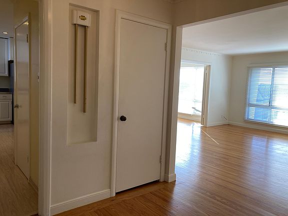 2nd image of 32 Manzanita Ave #0