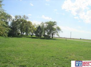 105 Dakota Cir, Utica, NE 68456