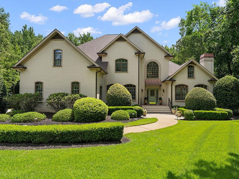 1st image of 10 Oldenberg Ct