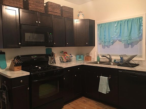 3rd image of 4025 N Leavitt St APT 1R
