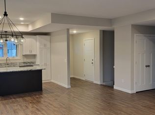 415 Bluebird St NW, Isanti, MN 55040