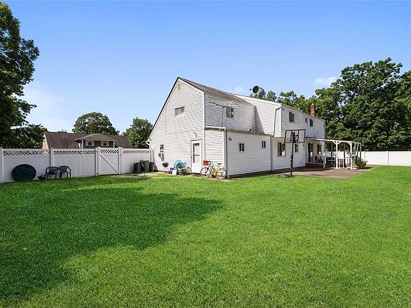 5th image of 39 Cedar Ave