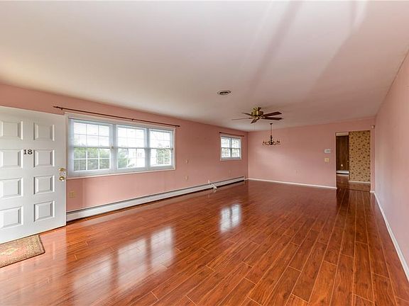 2nd image of 18 Tijuana Ct