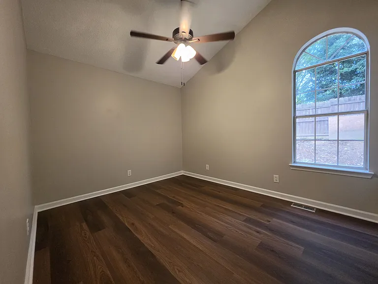 503 Dunwoody Dr — Photo 26