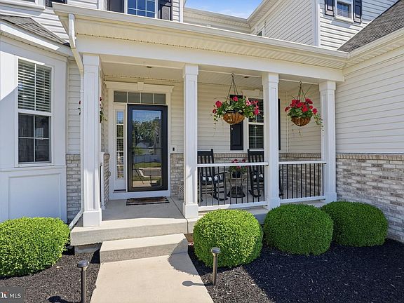 4th image of 116 Derby Ln