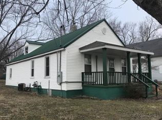 435 Thompson St, Carrier Mills, IL --