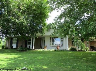 643 Heavner Grove Rd, Buckhannon, WV 26201