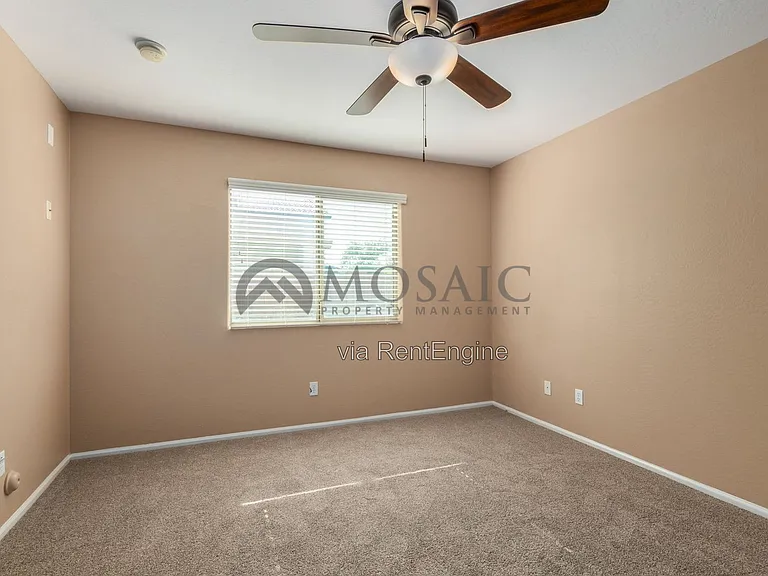 398 E Daniella Dr — Photo 8