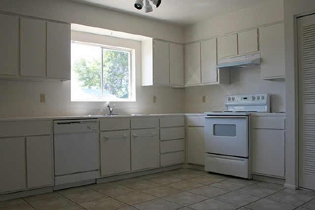 2nd image of 6955 W SOLANO Drive