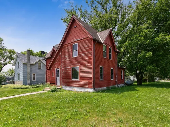 250 Bowman St, Stewart, MN 55385