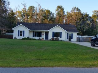 101 Stillwood Dr, Springfield, GA 31329