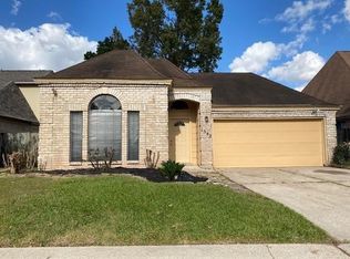1542 Ridgebriar Dr, Houston, TX 77014