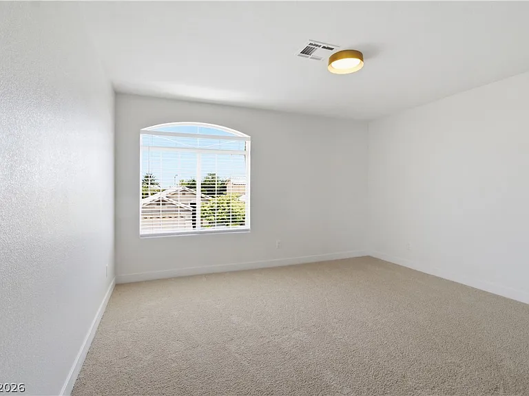 2137 Crestline Falls Pl — Photo 37