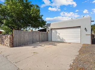 1202 Morning Dr, Santa Fe, NM 87507