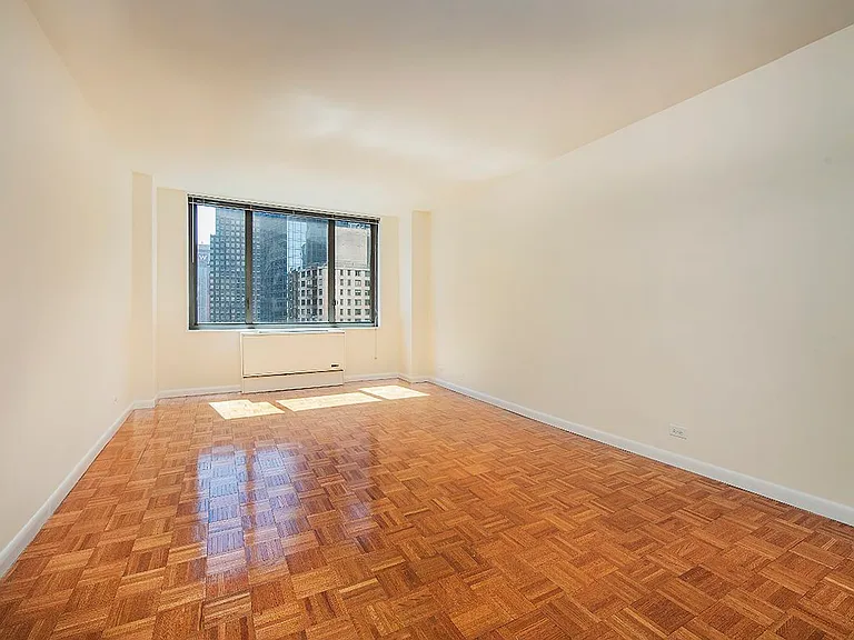 211 W 56th St #G28 — Photo 3