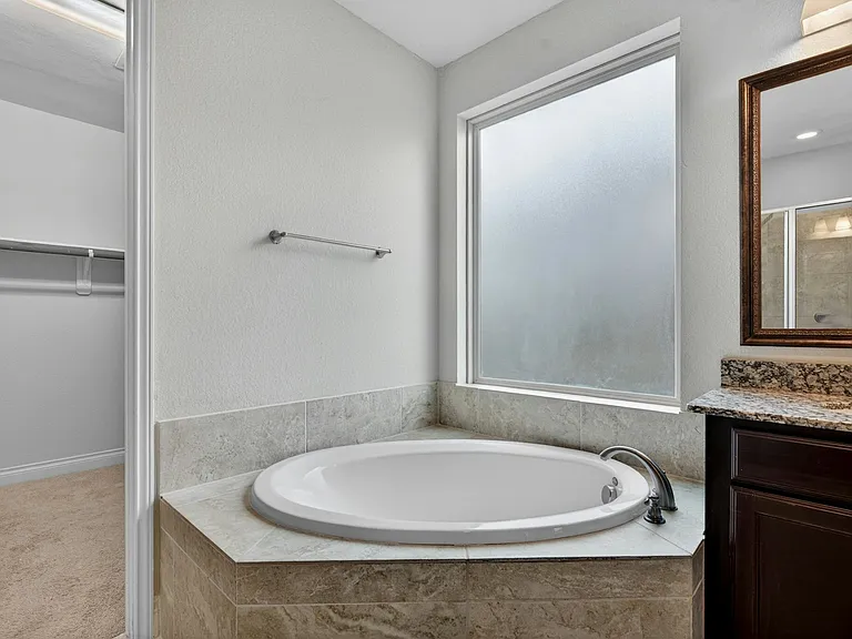 3311 Pleasant Hollow Ln — Photo 15