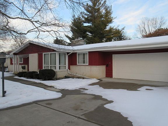 3725 Sherrie Ln Front 3/4