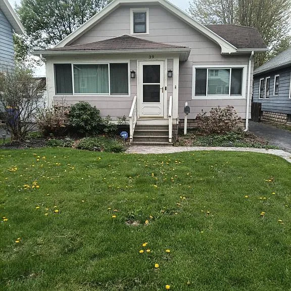 39 Chelsea Rd — Photo 4