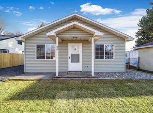 220 E Orchard St, Hagerman, ID 83332