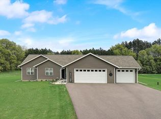 N3378 Flynn Dr, Montello, WI 53949