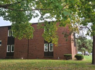 301 E White, Champaign, IL 61820