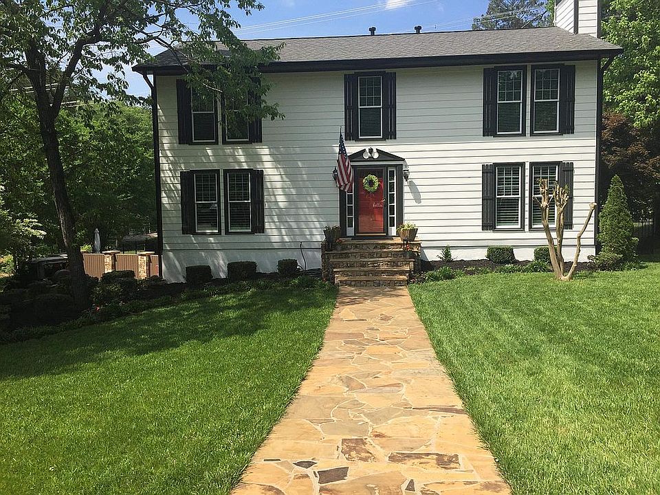 1st image of 3929 Tall Pine Dr