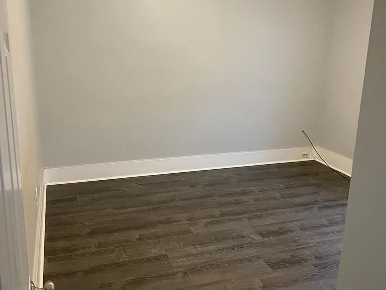 1500 Dormont Ave #2 — Photo 17