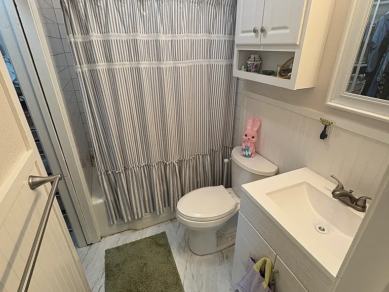 415 Marietta St #B — Photo 10