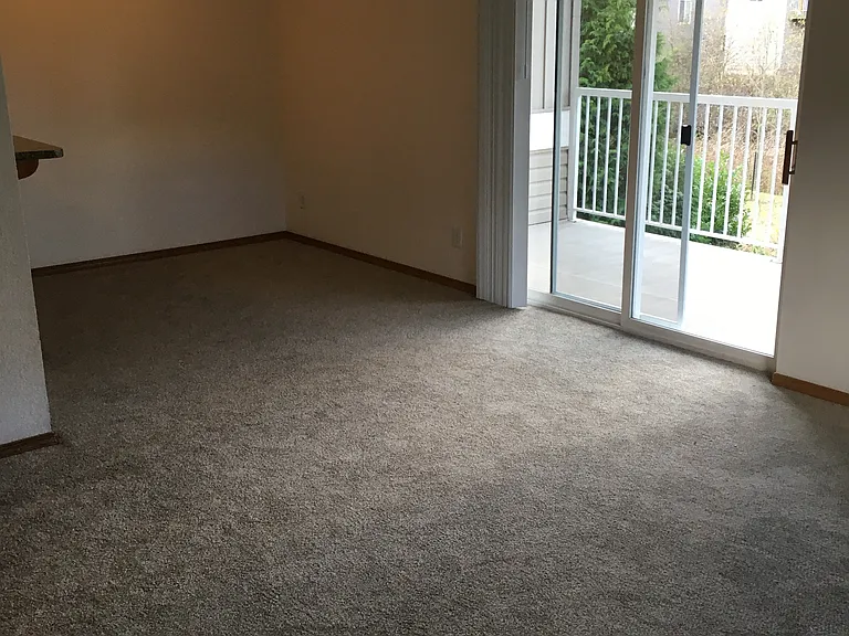 5747 Fallbrook Ln — Photo 30