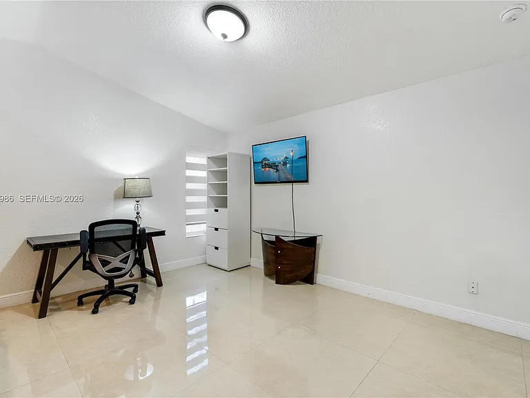 15250 SW 154th Ter #A — Photo 11
