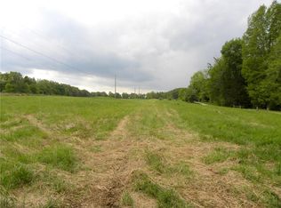 Grandview Rd, Columbus, IN 47201