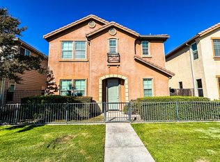 5537 N Gates Ave, Fresno, CA