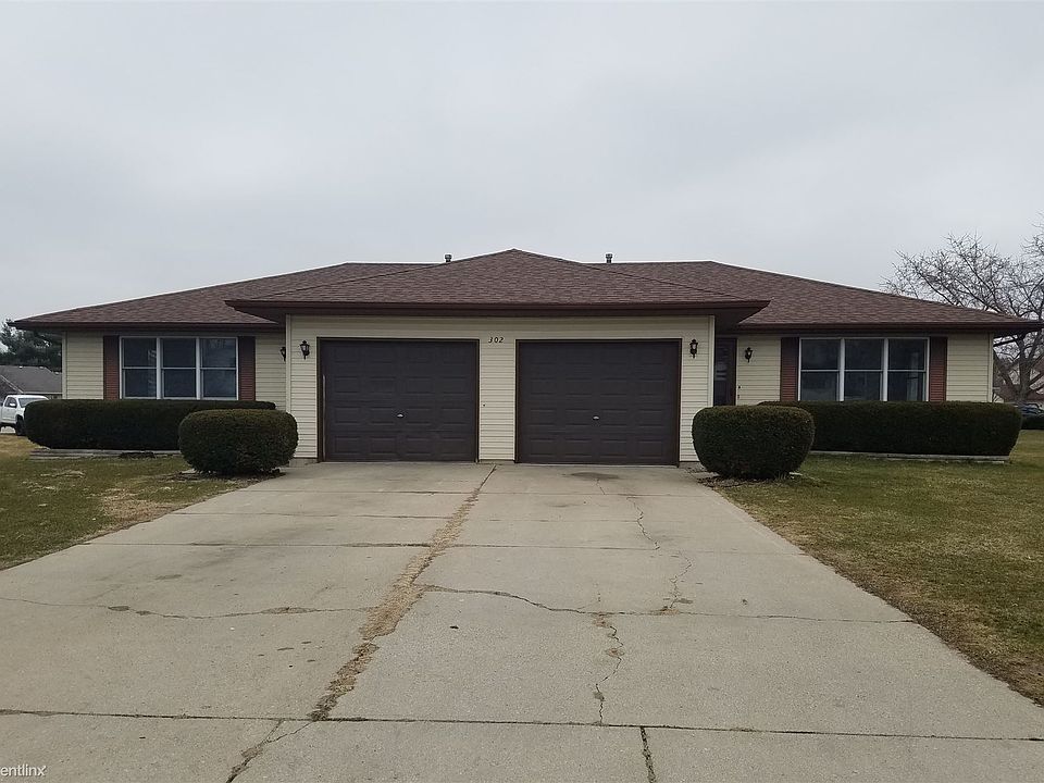 1st image of 302 S Silverwood Ln