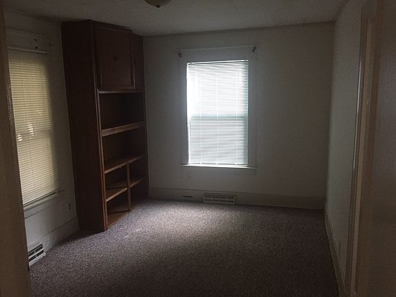 4th image of 413 Atwood St