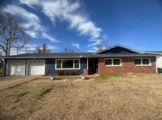 2607 Larchmont Ave, Ponca City, OK 74604