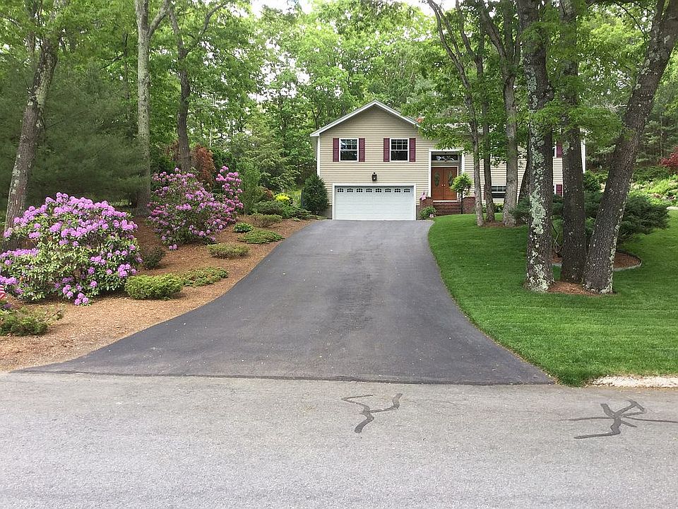 2nd image of 5 Greenwood Ln