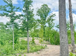 2 Woodland Ests, Irvine, KY 40336