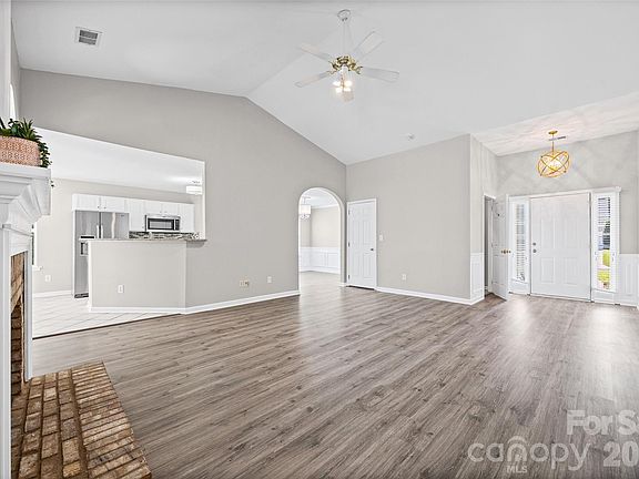 5th image of 12630 Ivey Creek Dr