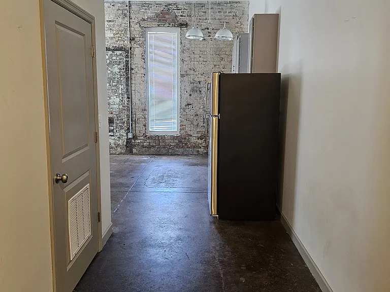 3868 Washington Blvd #10 — Photo 3