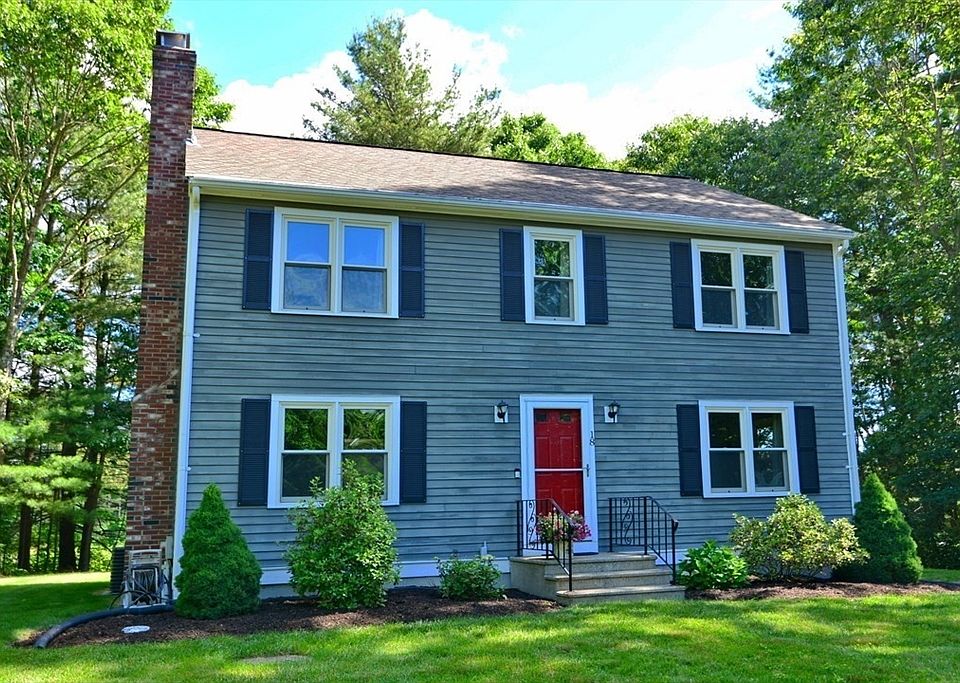 1st image of 18 Fleetwood Dr