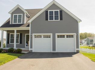 105 Red Fox Run, Wrentham, MA 02093