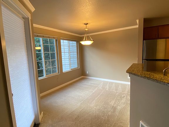 2nd image of 9826 NE 122nd St APT T202