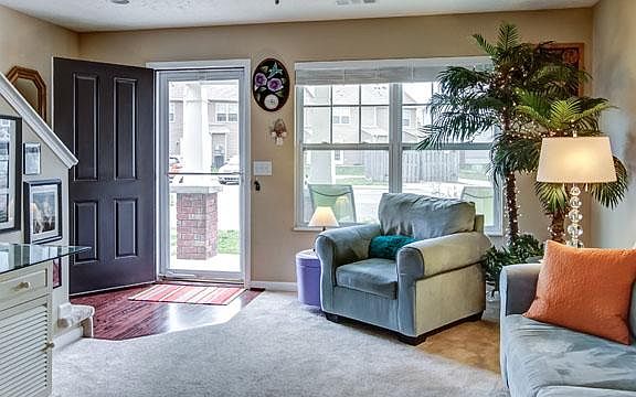 5th image of 290 Killian Way #290
