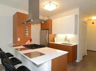 500 N Lake Shore Dr APT 309, Chicago, IL 60611